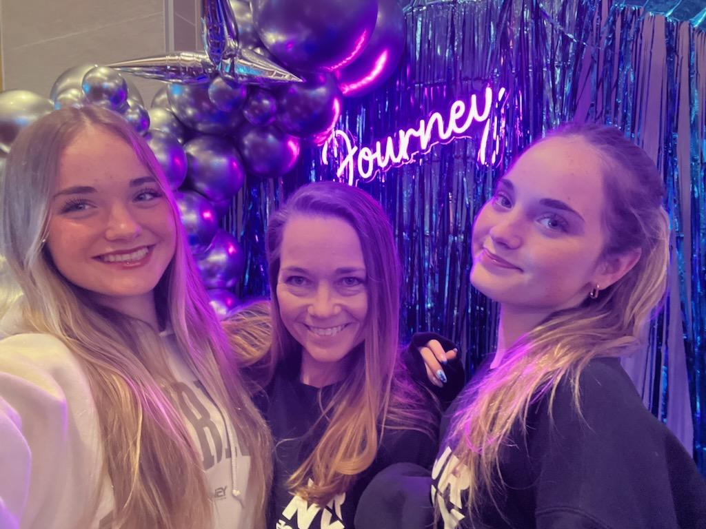 Ardizzone Girls at Journey